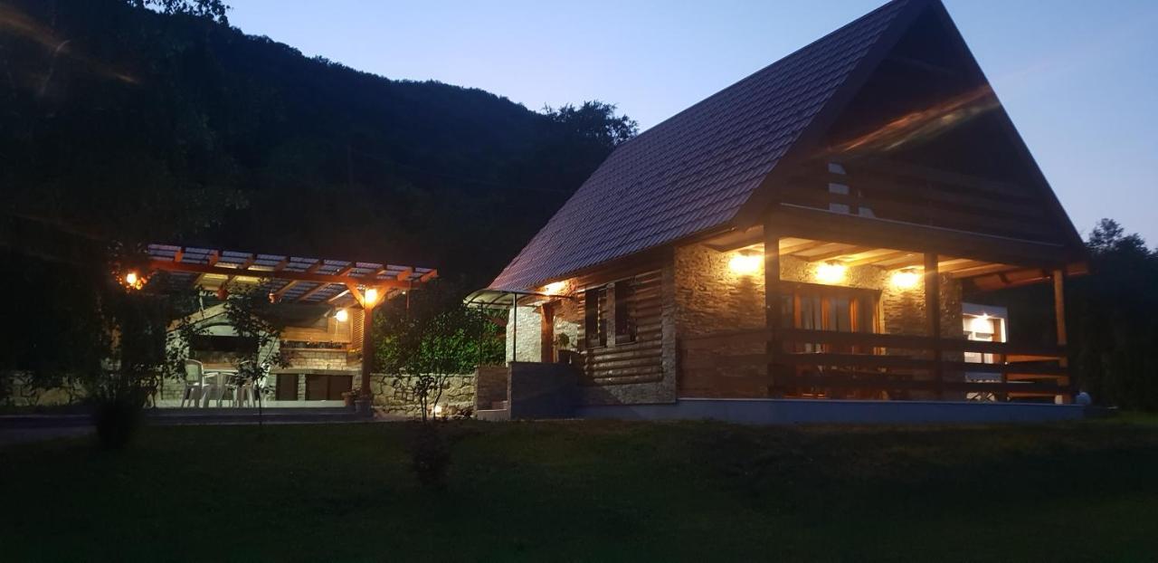 Green Garden Lohovo Bihać Eksteriør billede