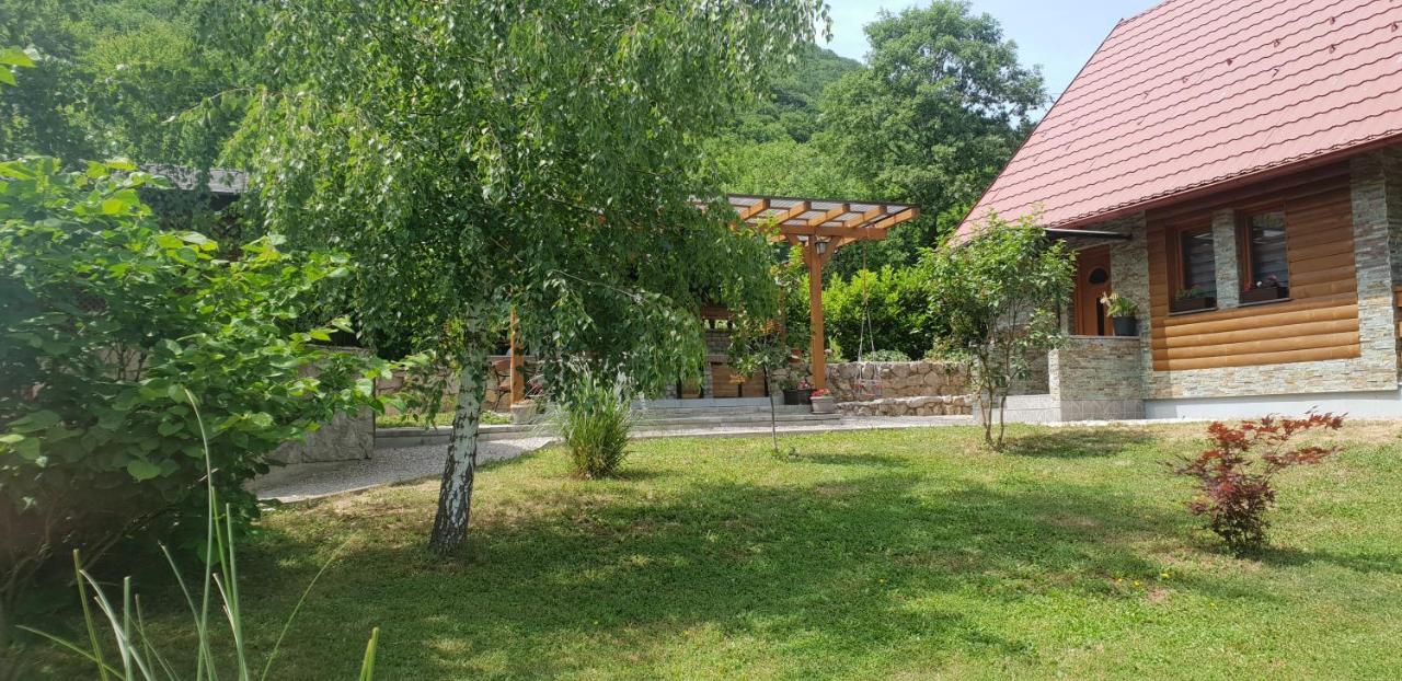 Green Garden Lohovo Bihać Eksteriør billede