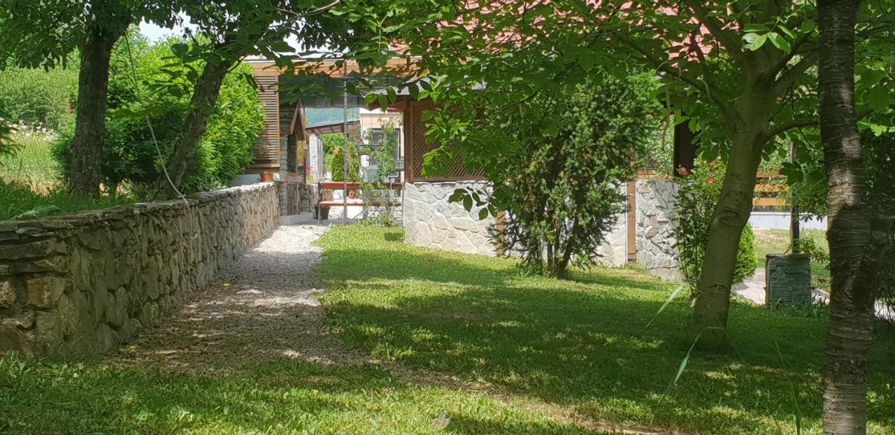 Green Garden Lohovo Bihać Eksteriør billede